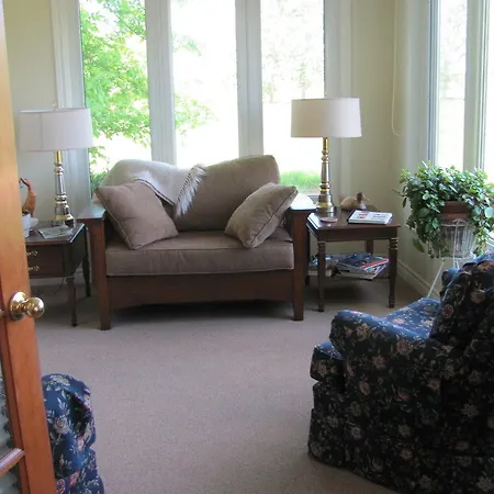 Countryside Bed & Breakfast-2